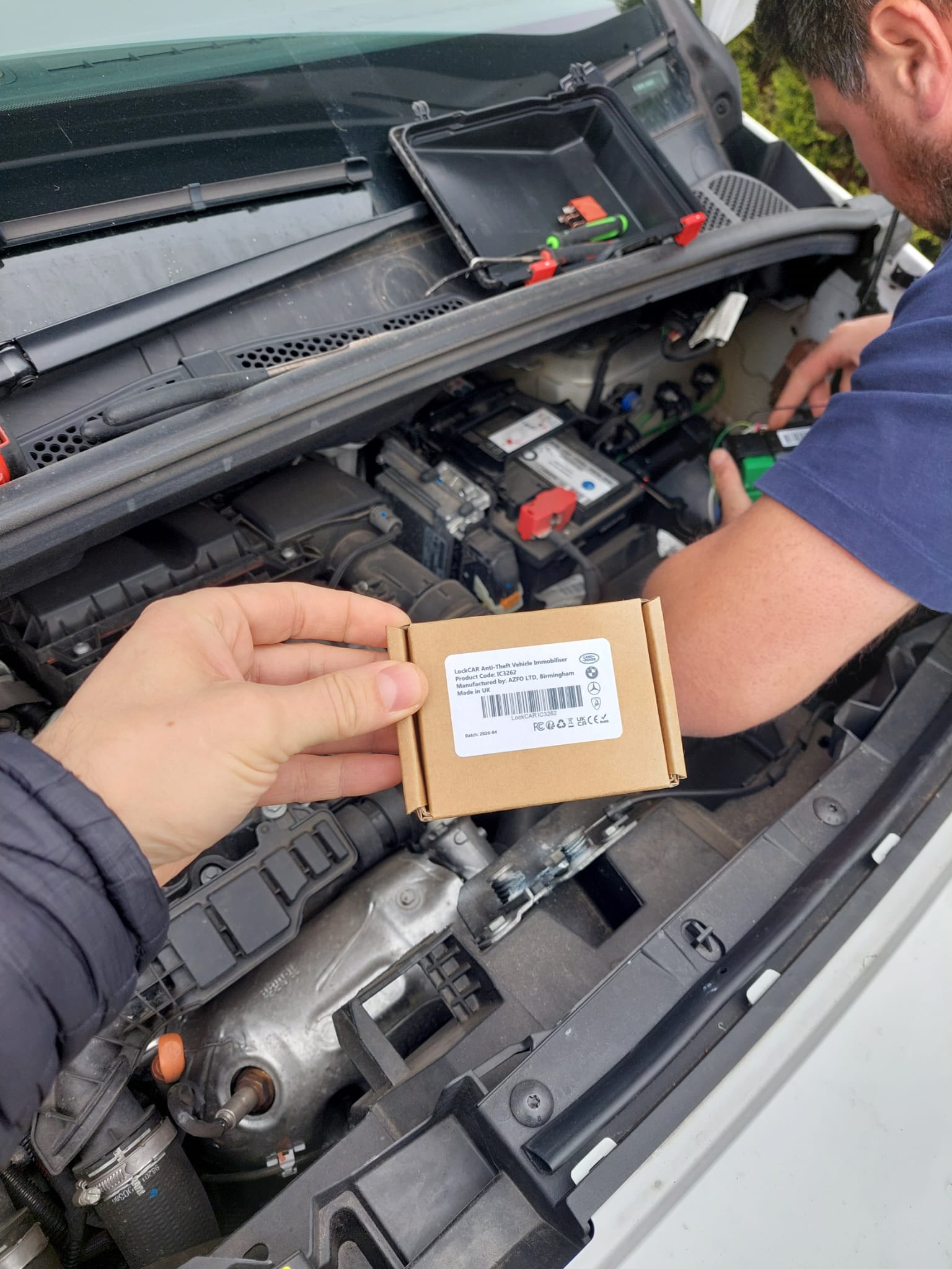 Hidden CAN bus immobiliser fitted to a keyless car